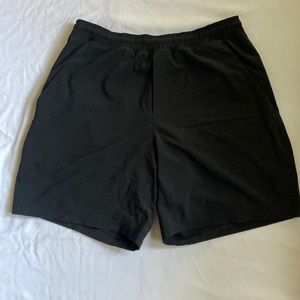 Lululemon Medium Pacebreaker mesh liner 7” shorts